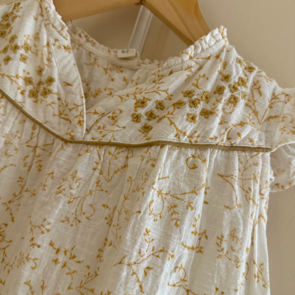 刺繡洋裝 image 1 of 0