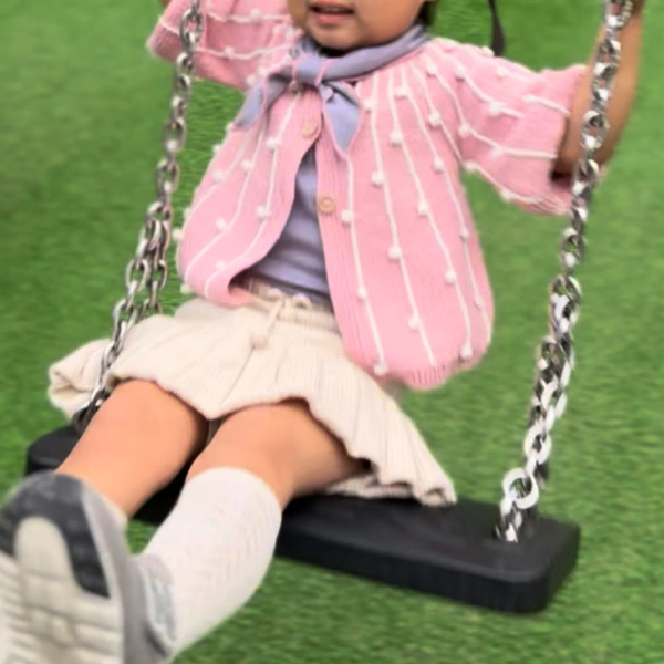 粉色毛球裝飾針織外套 image 1 of 0