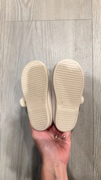 瑪莉珍鞋 image 1 of 0