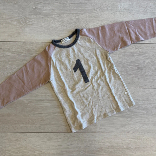 Genar t shirt 復古風數字長袖T恤 image 1 of 0