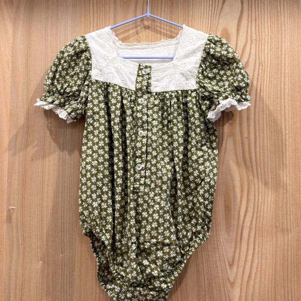Luna Romper Pembroke Floral 露娜方領蕾絲連身包屁衣 image 1 of 0