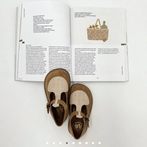 Pèpè Children Shoes - Laura餅乾小皮鞋 X Little Poetry 牛奶糖 image 1 of 0