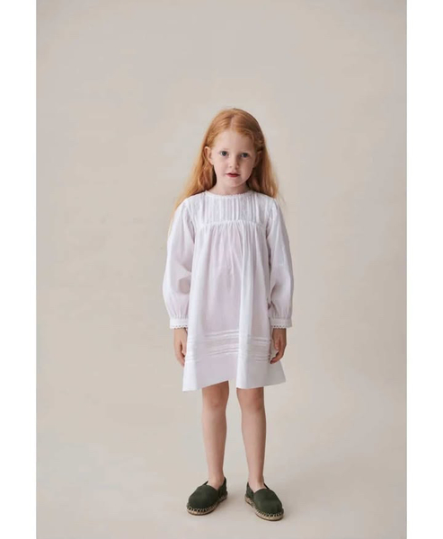 白色蕾絲洋裝或上衣 image 1 of 0