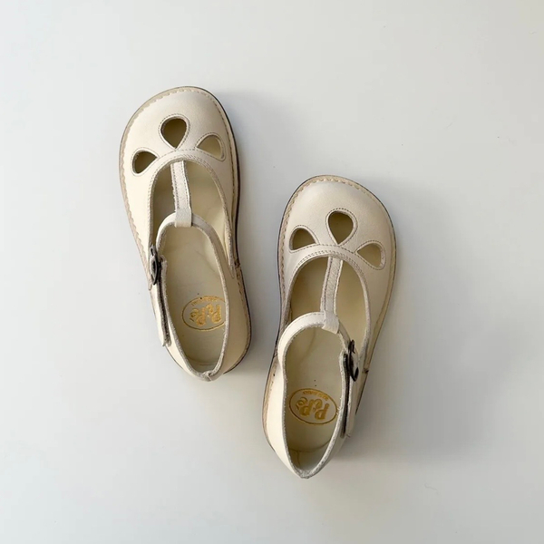 Lucy-Heritage Grisaille或Cream image 1 of 0