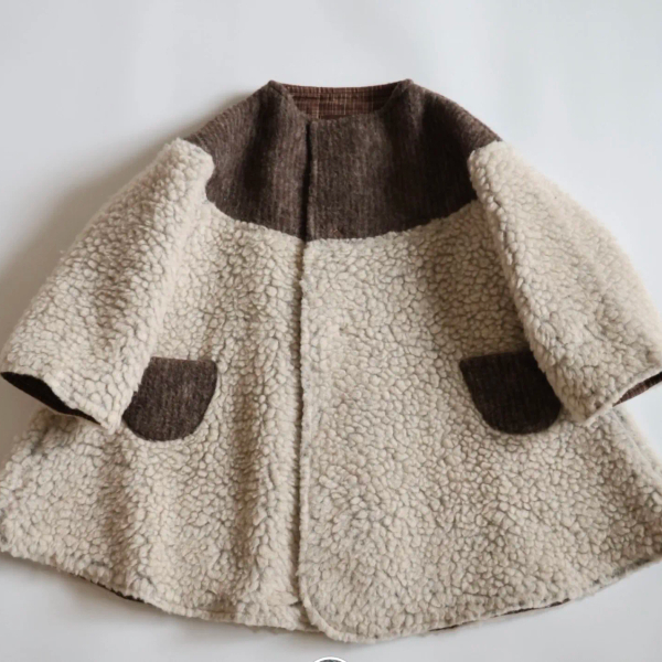 羊毛大衣 image 1 of 0